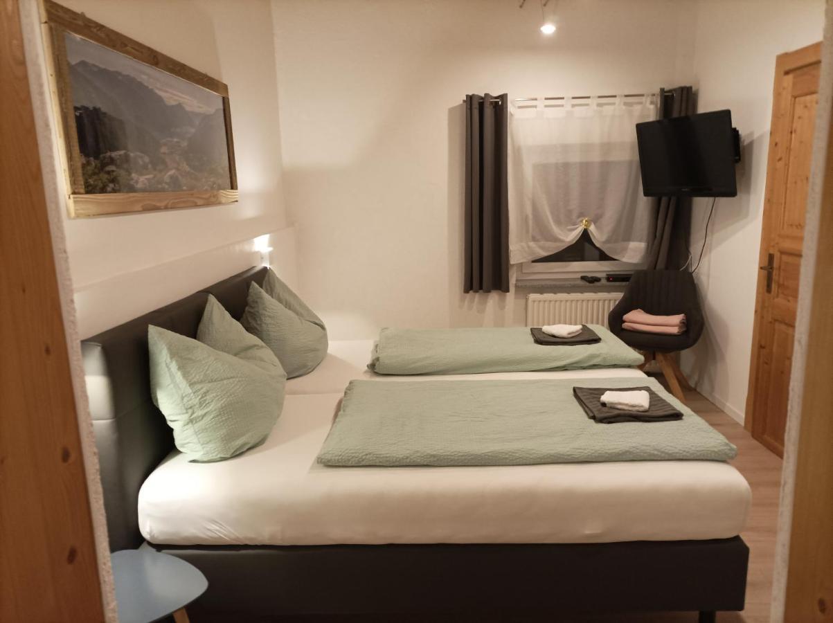 Zimmer Bei Landhaus Mayr Maurach  Exterior photo